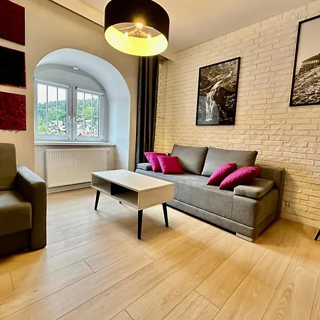 Stacja Karkonosze - W Centrum Apartmán *