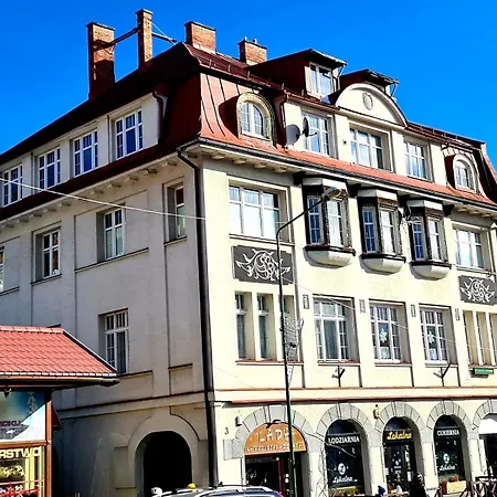 Stacja Karkonosze - W Centrum * Sklářská Poruba