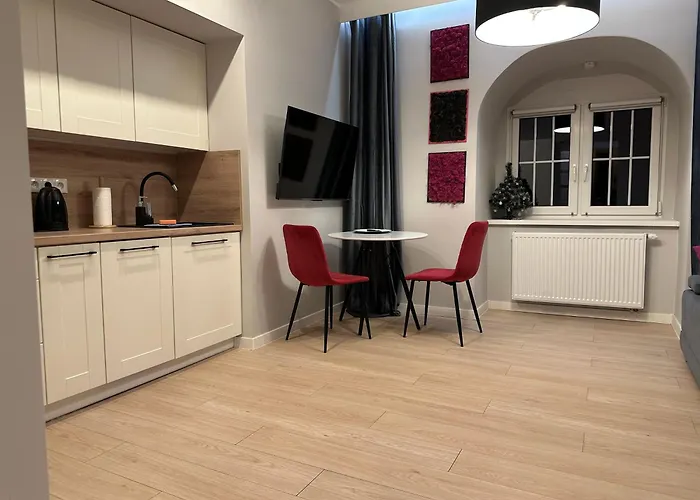 Stacja Karkonosze - W Centrum * Szklarska Poręba